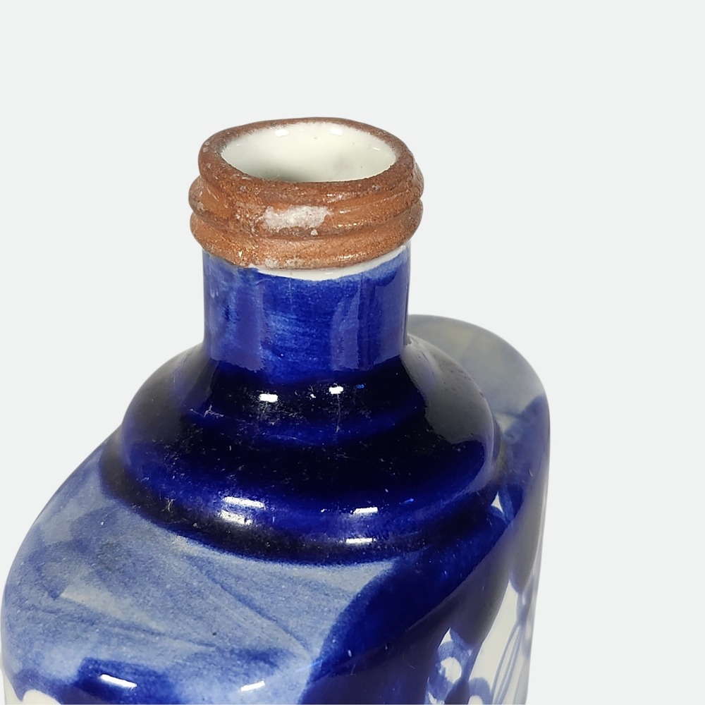 Mexican Talavera Pottery Bottle Flask Cobalt Blue White Hand Painted Mexico - Picture 4 of 11